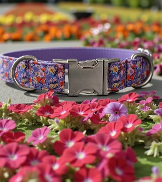 Collar Floral Ajustable para Perro