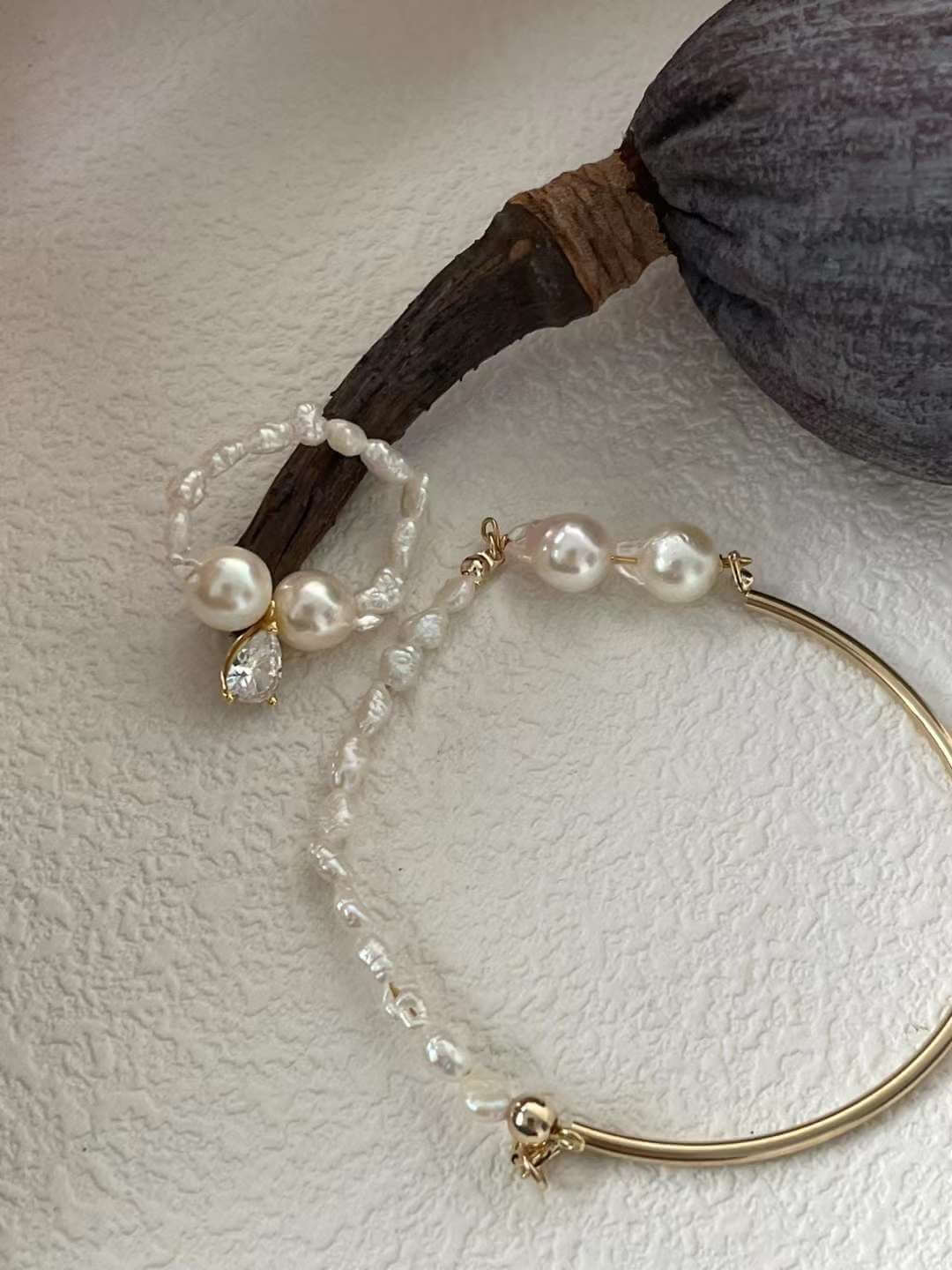 Akoya with pearl bracelet